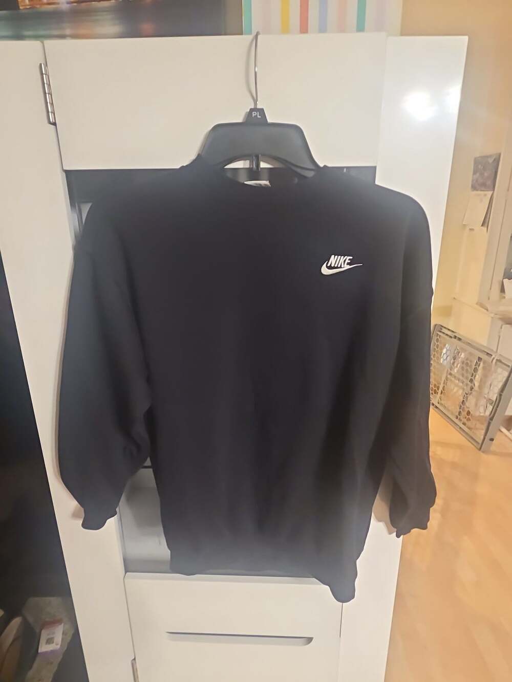 Nike Sweatshirt Size L Black Embroidered Logo Pullover